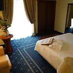 Ξενοδοχείο Lemi 4*