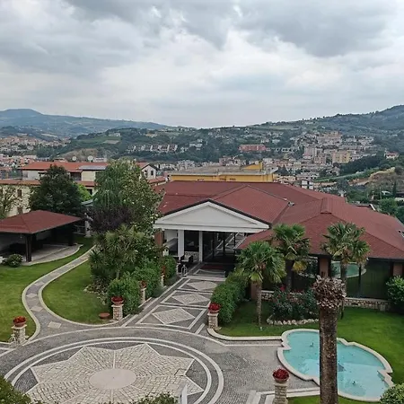 Lemi Hotel 4*