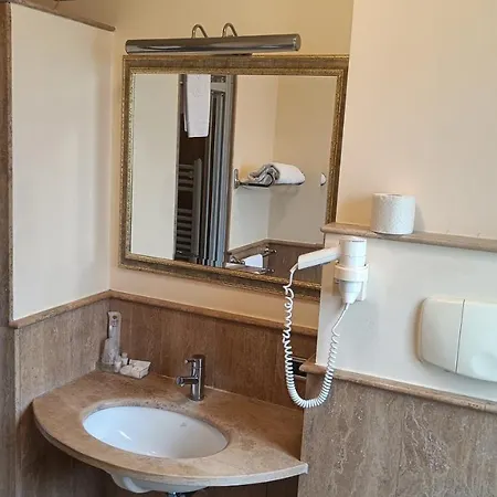 Hotel Lemi 4*