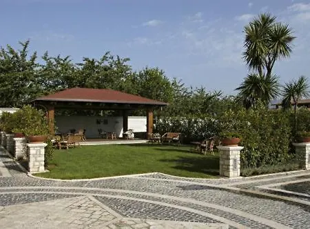Lemi Hotel 4*