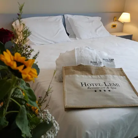 Lemi Hotel